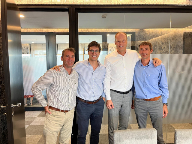 Firma de compra de la filial china