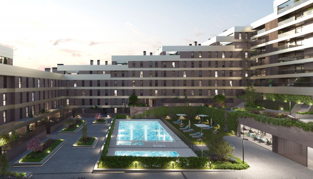 Insur Altos del Aire Mistral, en Tomares (Sevilla), junto al parque del Zaud&iacute;n.