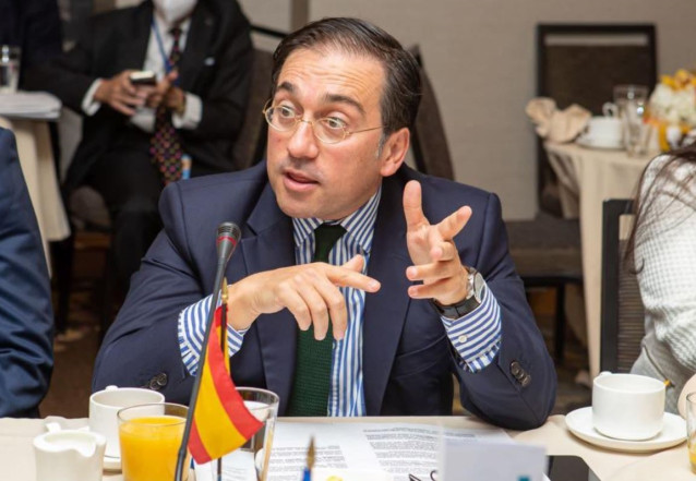 Archivo - El ministro de Asuntos Exteriores, Unión Europea y Cooperación, José Manuel Albares,   en un desayuno con sus homólogos de la región.