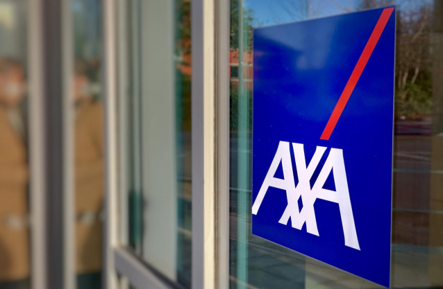 Archivo - Axa Seguros aseguradora logo.