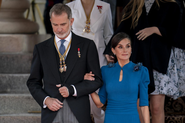 El Rey Felipe y la Reina Letizia, en la tribuna del acto de jura de la Constitución ante las Cortes Generales, en el Congreso de los Diputados, a 31 de octubre de 2023, en Madrid (España). La Princesa Leonor jura hoy la Constitución ante las Cortes Genera