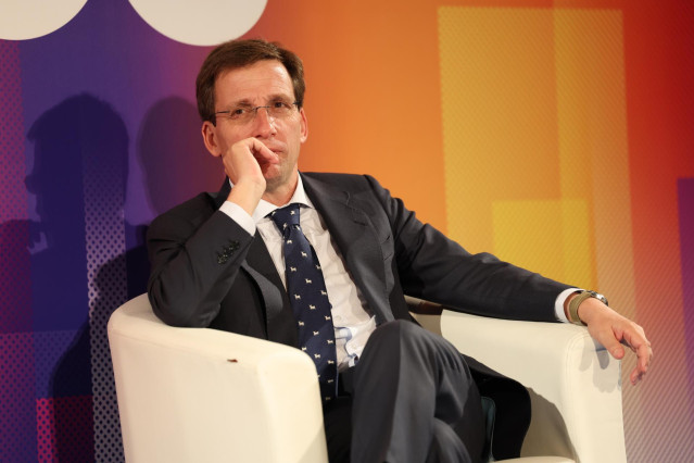 El alcalde de Madrid, José Luis Martínez-Almeida, durante la clausura la primera jornada del II Foro Económico Oklíderes