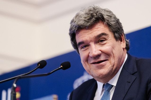 El ministro de Inclusión, Seguridad Social y Migraciones, José Luis Escrivá