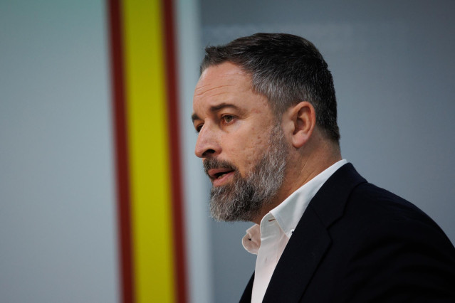 El líder de VOX, Santiago Abascal, durante una rueda de prensa en la sede nacional del partido.