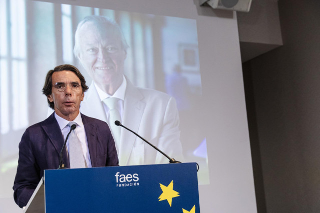 Archivo - El expresidente del Gobierno de España José María Aznar interviene durante la inauguración de una nueva edición del Campus FAES, en el Hotel Petit Palace Savoy Alfonso XII, a 12 de septiembre de 2023, en Madrid (España).