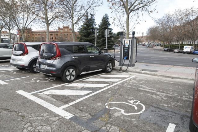 Parking para coches eléctricos.