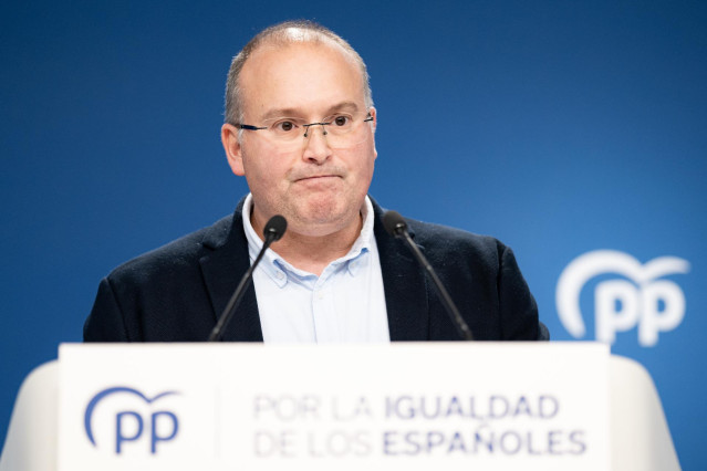 El vicesecretario nacional de Coordinación del PP, Miguel Tellado, durante una rueda de prensa posterior al Comité de Dirección del PP, a 13 de noviembre de 2023, en Madrid (España). Durante la comparecencia, Tellado, ha dicho que ‘’desde el Partido Popul