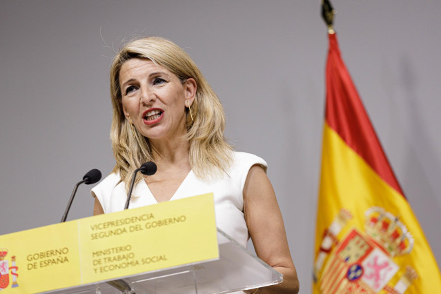 Archivo - La vicepresidenta primera y ministra de Trabajo y Economía Social, Yolanda Díaz, a 25 de abril de 2023, en Madrid (España).