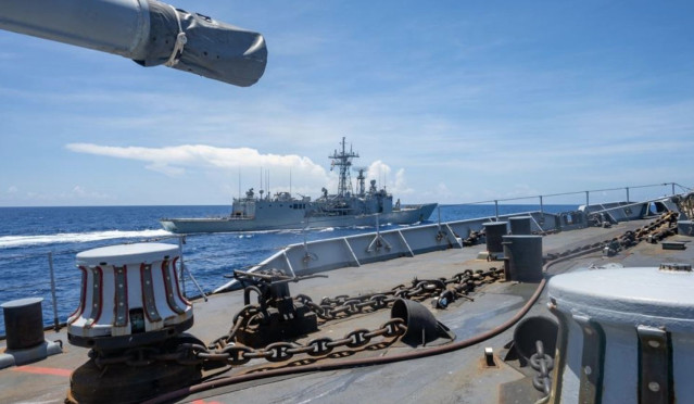 Buques de Italia y España  durante una serie operaciones conjuntas para aumentar la plena interoperabilidad de los activos.