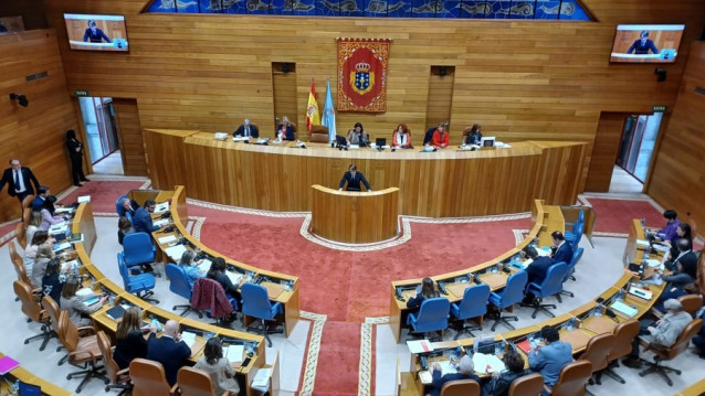 El conselleiro de Facenda, Miguel Corgos, en el pleno durante el debate de toalidad de presupuetos