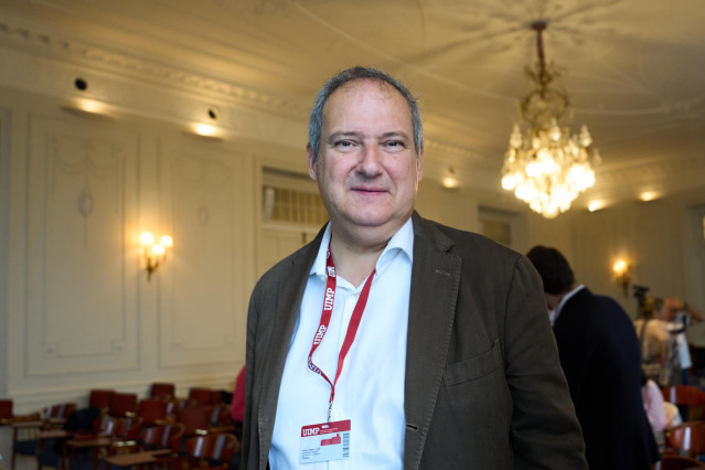 Archivo - El expresidente de Hispasat y nuevo ministro de Industria y Turismo, Jordi Hereu.