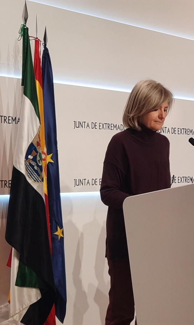 La portavoz de la Junta de Extremadura, Victoria Bazaga, en rueda de prensa tras el Consejo de Gobierno autonómico
