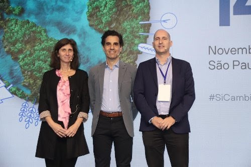 Archivo - D izquierda a derecha: la  directora de Medio Ambiente y Derechos Humanos de Telefónica, Maya Ormazabal, el consejero delegado de Telefónica Brasil, Christian Gebara, y el director de Tecnología de Redes Autónomas y JVs de Telefónica, Juan Manue