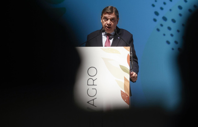El ministro de Agricultura, Pesca y Alimentación, Luis Planas, interviene durante el II Encuentro Internacional Renowagro