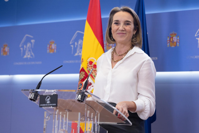 La portavoz del PP en el Congreso y secretaria general del partido, Cuca Gamarra, ofrece una rueda de prensa en el Congreso de los Diputados, a 21 de noviembre de 2023, en Madrid (España). Durante la rueda de prensa, Gamarra ha abordado cuestiones de actu