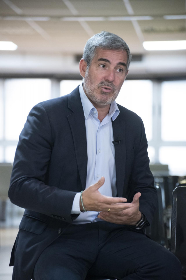 Archivo - El ex presidente canario y líder de Coalición Canaria (CC) Fernando Clavijo, durante una entrevista con Europa Press en la sede del partido, a 9 de septiembre de 2022, en Santa Cruz de Tenerife, Canarias (España). Clavijo, miembro de Coalición C