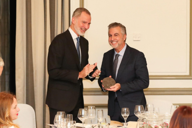 El Rey entrega el Premio de Periodismo 