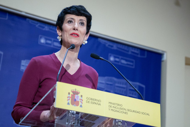 La ministra de Inclusión, Seguridad Social y Migraciones, Elma Saiz,