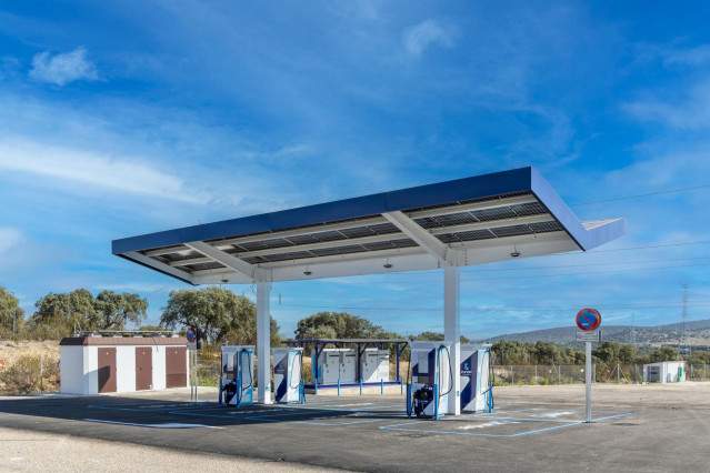 Archivo - Estación de carga de Zunder en Almaraz.