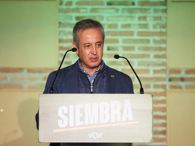 Archivo - El diputado por Valladolid, Pablo Sáez
