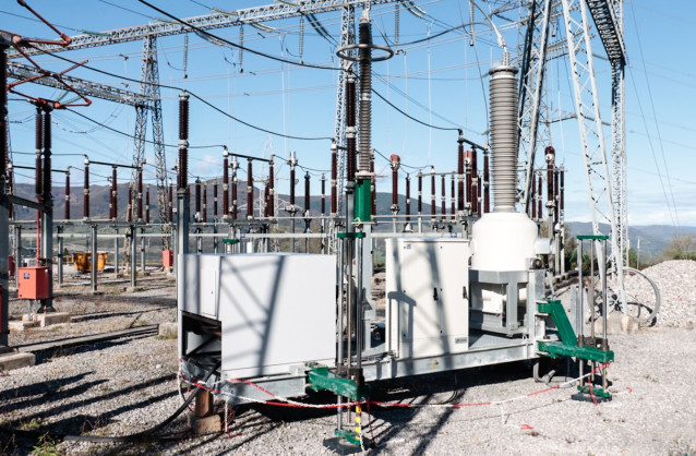 Sistema portátil para suministro eléctrico económico y sin emisiones