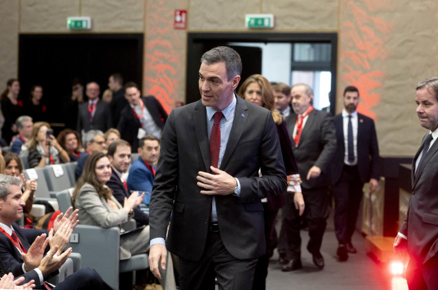 El presidente del Gobierno, Pedro Sánchez, a su llegada a la clausura del Congreso 10º Aniversario Multinacionales con España, en la Fundación Pablo VI, a 28 de noviembre de 2023, en Madrid (España). Durante el encuentro, han asistido representantes de la