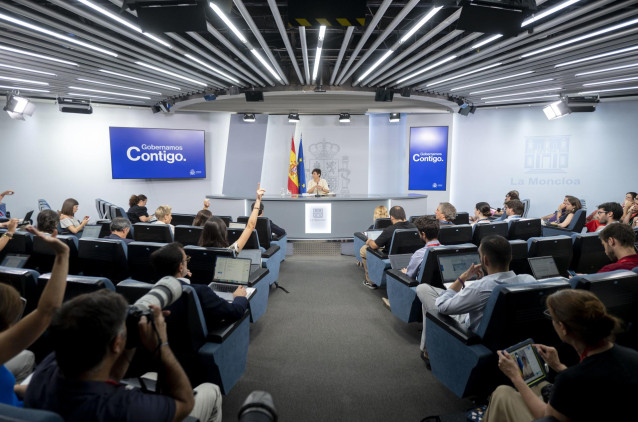 Archivo - Rueda de prensa en Moncloa.