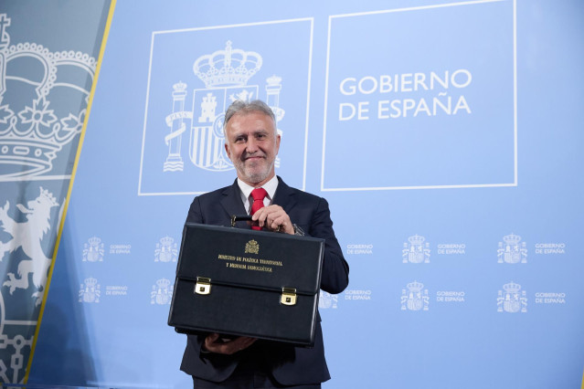 El nuevo ministro de Política Territorial y Memoria Democrática, Ángel Víctor Torres.