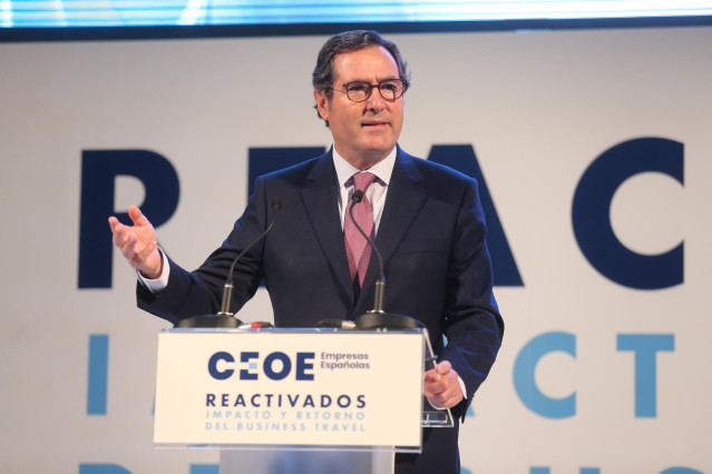 Archivo - El presidente de la CEOE, Antonio Garamendi, interviene en el coloquio 'Reactivados: impacto y retorno del Business Travel' en la Bolsa de Madrid, a 29 de septiembre de 2021, en Madrid, (España).