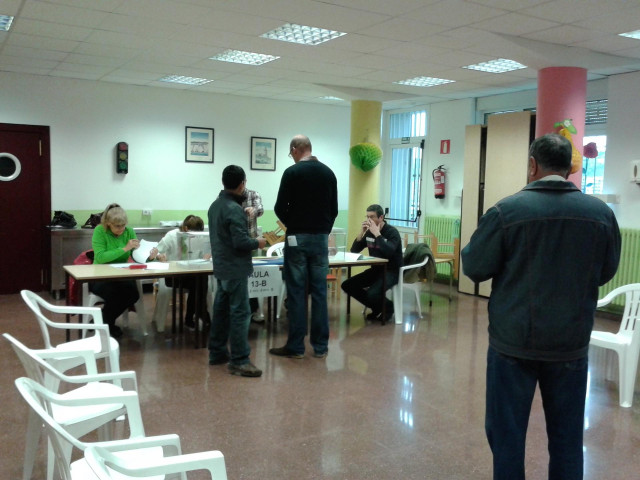 Archivo - Colegio electoral, Barakaldo.