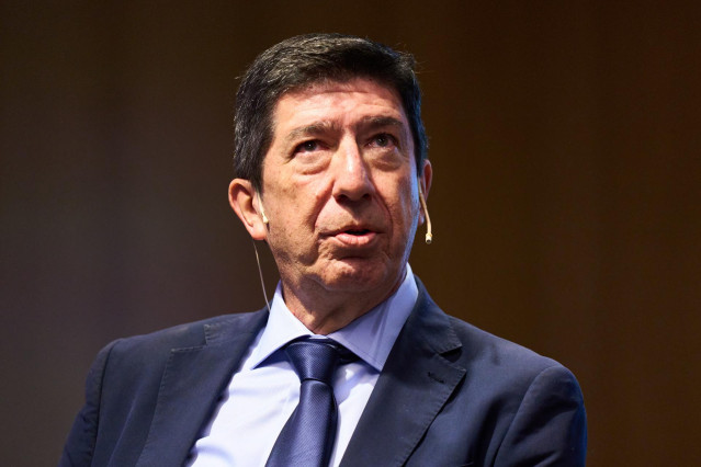 El presidente del Consejo Económico y Social (CES) de Andalucía, Juan Marín, durante el desayuno informativo de Europa Press en la Fundación Cajasol, a 1 de diciembre de 2023 en Sevilla (Andalucía, España). El vicesecretario de Política Autonómica y Munic