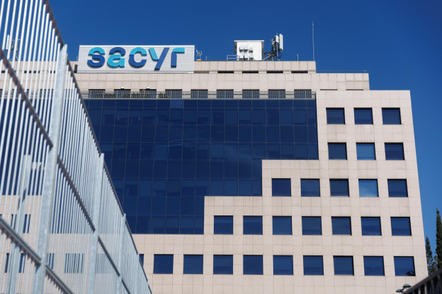 Archivo - Fachada de la sede de Sacyr