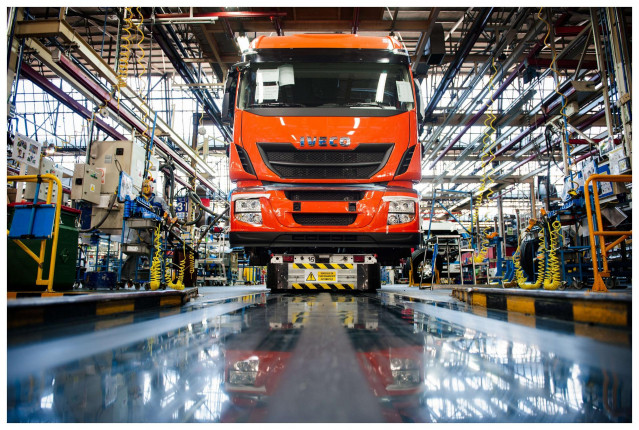 Archivo - Iveco y Hedin Mobility Group firman un acuerdo para el traspaso de operaciones en los países nórdicos.