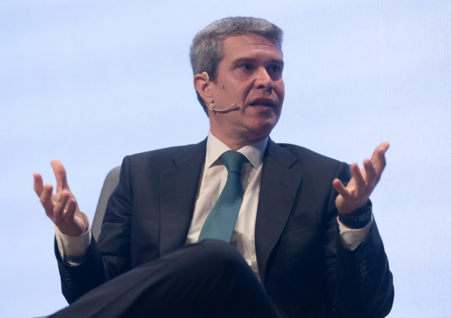 El presidente de Philip Morris Spain, Daniel Cuevas, interviene durante el encuentro Informativo de Europa Press 'Transformación de las Industrias', en el Auditorio 