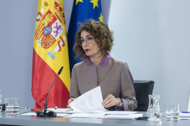 La vicepresidenta cuarta y ministra de Hacienda y Función Pública, María Jesús Montero, durante una rueda de prensa posterior a la reunión del Consejo de Ministros, en el Palacio de la Moncloa.