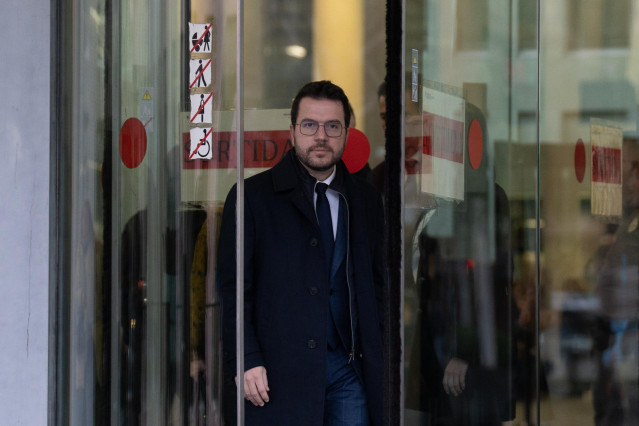 El presidente de la Generalitat, Pere Aragonès, sale de declarar en la Ciudad de la Justicia, a 13 de diciembre de 2023, en Barcelona, Catalunya (España).