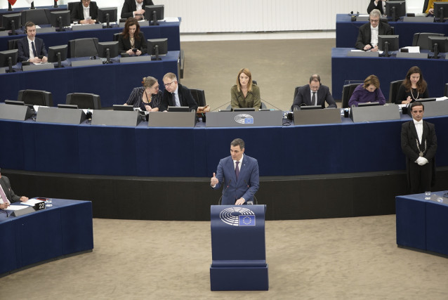 El presidente del Gobierno, Pedro Sánchez, comparece ante el Parlamento Europeo, a 13 de diciembre de 2023, en Estrasburgo (Francia).