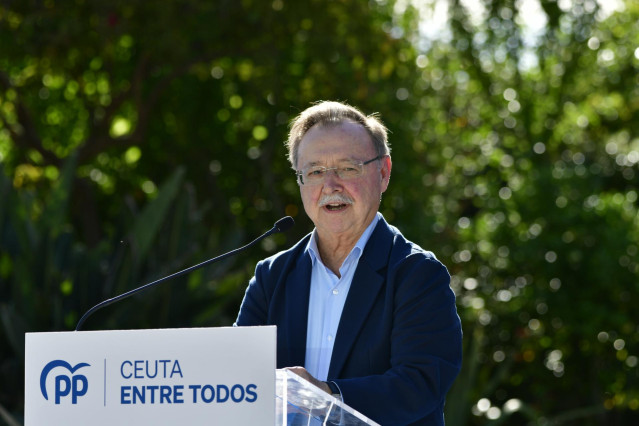 Archivo - El presidente de Ceuta, Juan Jesús Vivas, en un acto de precampaña del Partido Popular de Ceuta, en el Parque Marítimo del Mediterráneo