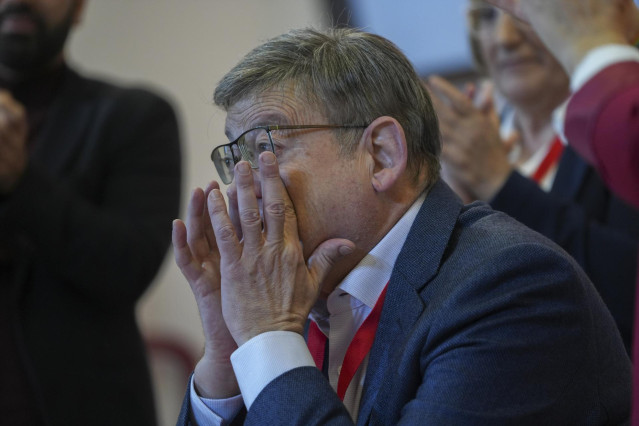 El secretario general del PSPV-PSOE, Ximo Puig, durante el Comité Nacional de los socialistas valencianos, en la sede de UGT-PV, a 16 de diciembre de 2023, en València