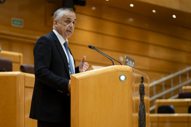 Archivo - El senador de VOX Ángel Pelayo Gordillo interviene durante una sesión plenaria en el Senado, a 17 de octubre de 2023, en Madrid (España). Durante el pleno del Senado, el Partido Popular ha expresado su oposición a la amnistía a través de una moc