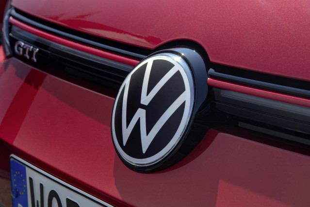 Archivo - Logo de Volkswagen.