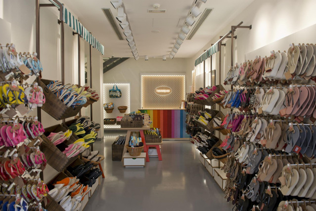 Archivo - Tienda de Havaianas