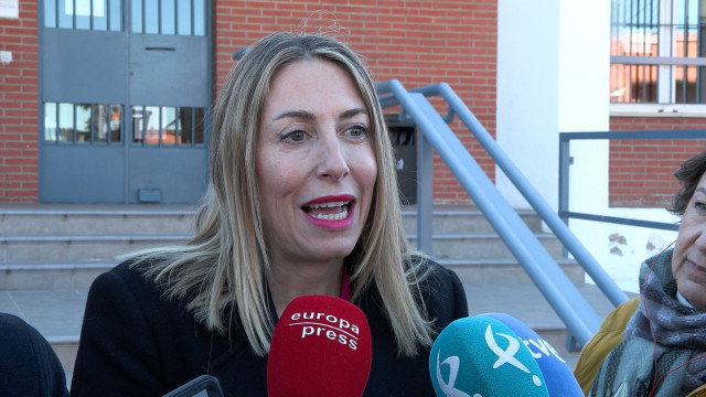 Archivo - La presidenta de la Junta de Extremadura, María Guardiola. Imagen de archivo