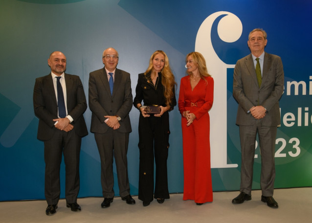 De izq a dcha, Pablo Colio, consejero delegado de FCC; Jordi Payet, director general de FCC Medio Ambiente; Alicia Alcocer Koplowitz, presidenta del CPV; Esther Alcocer Koplowitz, presidenta de FCC; y Félix Parra, director general de Aqualia