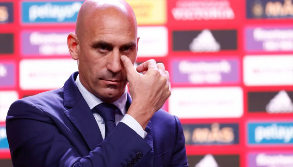 Catalunyapressrubialesdimissiook 1