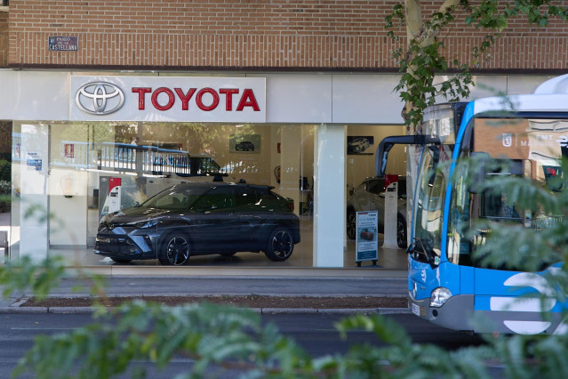 Archivo - Un concesionario de la marca japonesa Toyota, a 18 de agosto de 2023, en Madrid (España).
