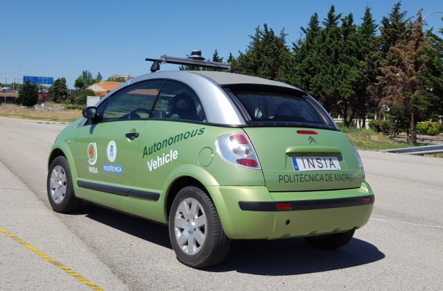Prueba de vehículo de conducción automatizada.