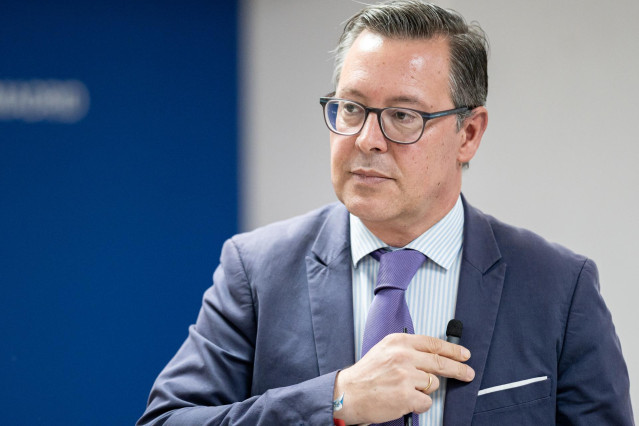Archivo - El secretario general del PP de Madrid, Alfonso Serrano, durante una reunión del Comité de Dirección del PP, a 13 de noviembre de 2023, en Madrid (España).