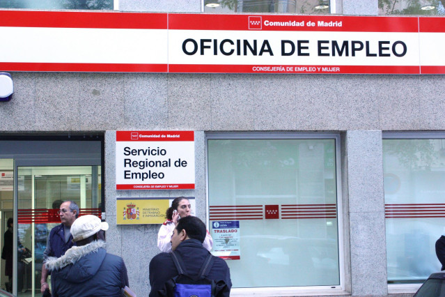Archivo - Funcas señala que el resultado del paro registrado es 