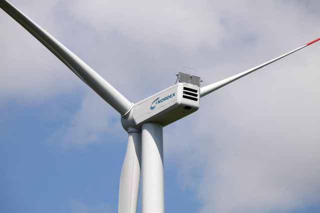 Archivo - Aerogenerador de Nordex
